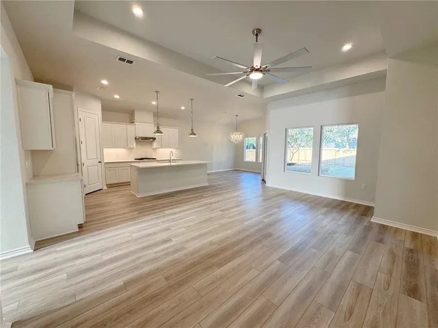 101 Broad Oak Drive, Rockport, TX 78382 - Image #3