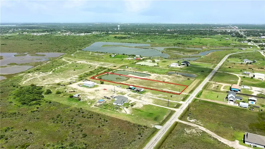 317 Cape Velero Drive, Rockport, TX 78382 - Image #2