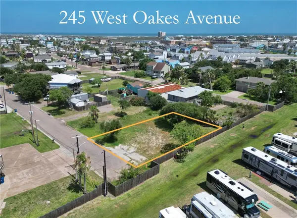 245 Oakes Avenue W, Port Aransas, TX 78373