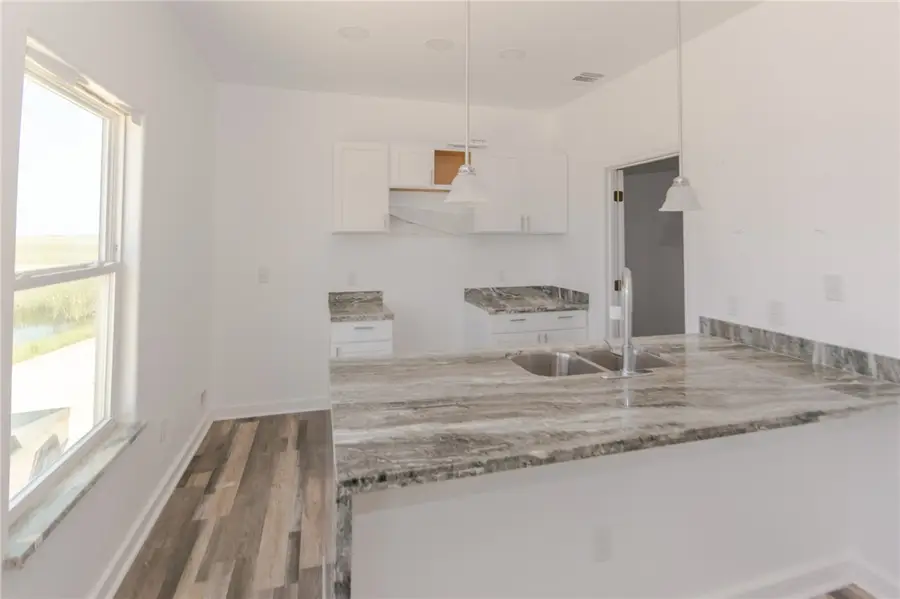 170 West Palm Beach, Port Aransas, TX 78373 - Image #3