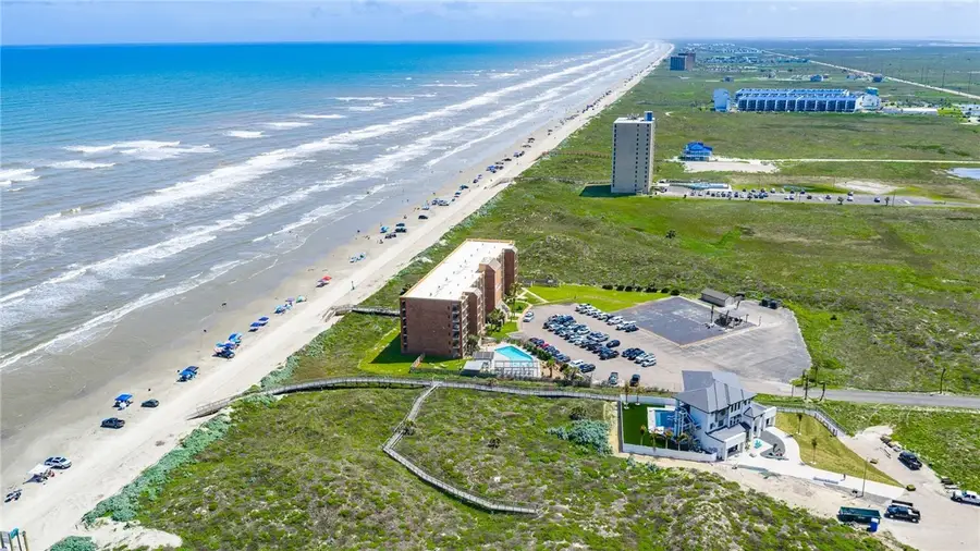 118 Mariners Drive, Port Aransas, TX 78373 - Image #2