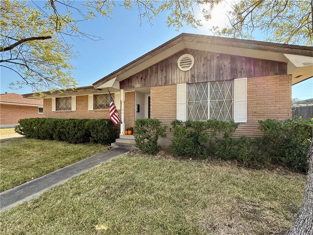 5825 San Saba Drive, Corpus Christi, TX 78407 - Image #1