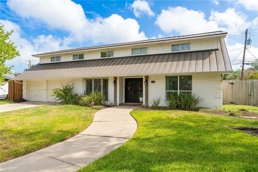 309 Haroldson Drive, Corpus Christi, TX 78412 - Image #1