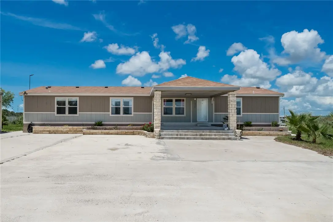 2319 Smith Rd., Aransas Pass, TX 78336 - Image #1