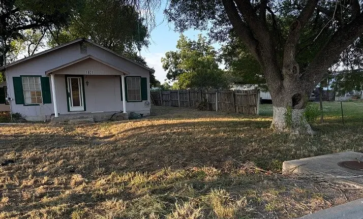 1801 E Hwy. 285, Falfurrias, TX 78355 - Image #3