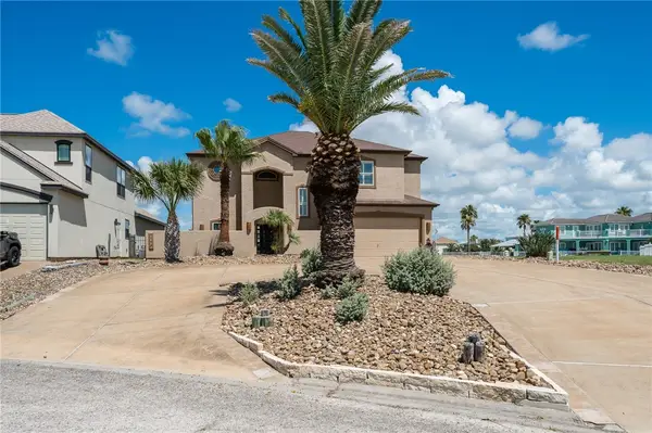 1114 Bay, Aransas Pass, TX 78336