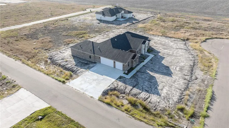 4710 Pinot Noir Court, Robstown, TX 78380 - Image #3