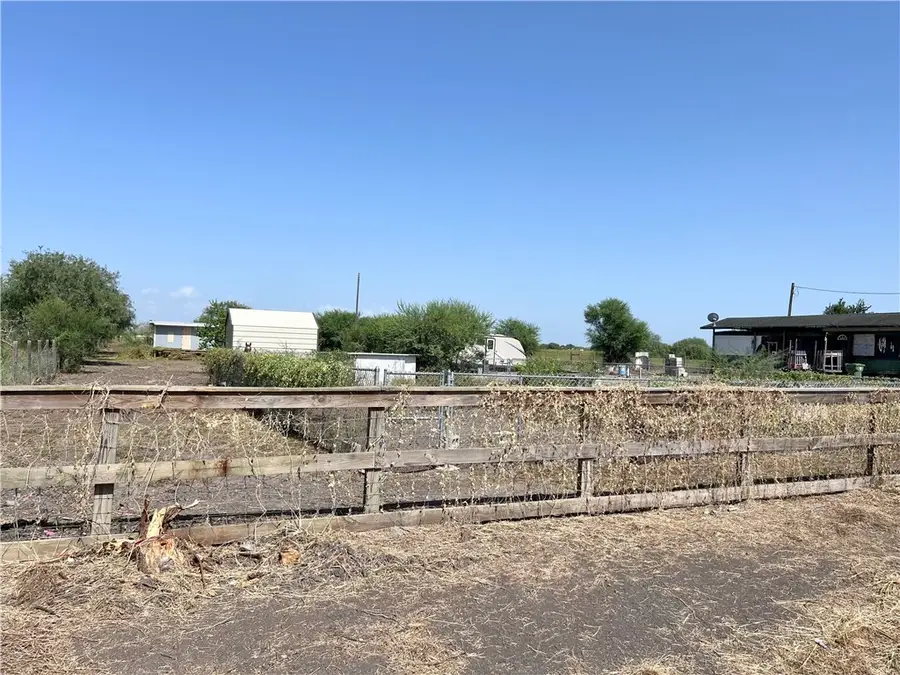 7124 County Road 2379, Sinton, TX 78387 - Image #3