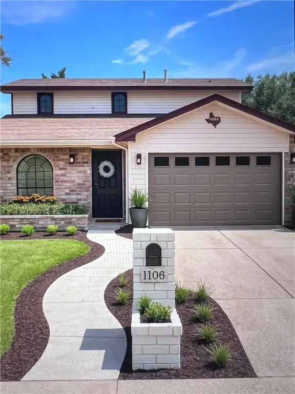 806 Dakota Street, Robstown, TX 78380 - Image #2