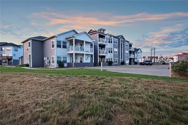 14802 Whitecap Boulevard #3-106, Corpus Christi, TX 78418