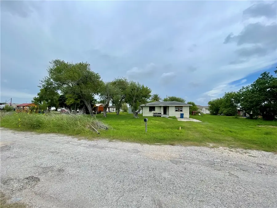 2534 & 2530 Blaschke Street, Ingleside, TX 78362 - Image #3