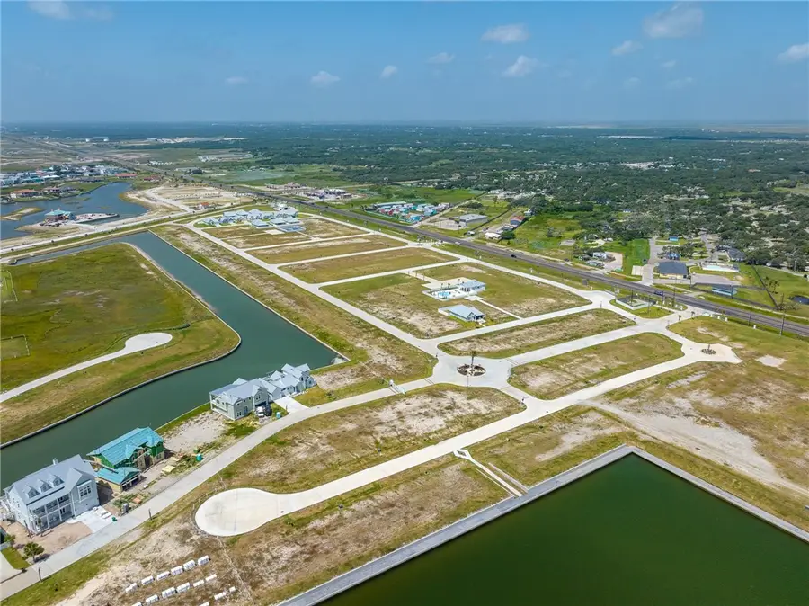 1018 St Croix Drive, Rockport, TX 78382 - Image #3