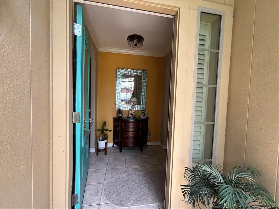 1645 W Manor Drive, Corpus Christi, TX 78412 - Image #3