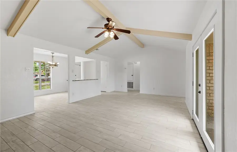 5809 Crest Circle, Corpus Christi, TX 78415 - Image #3