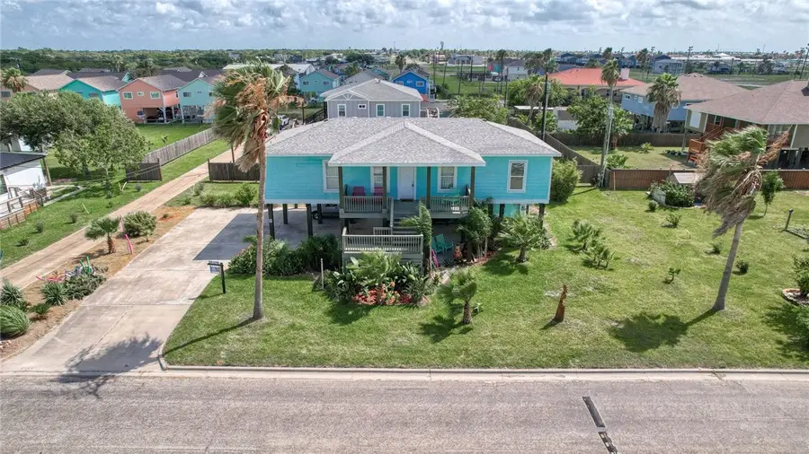 190 E Johnson Avenue, Aransas Pass, TX 78336 - Image #2
