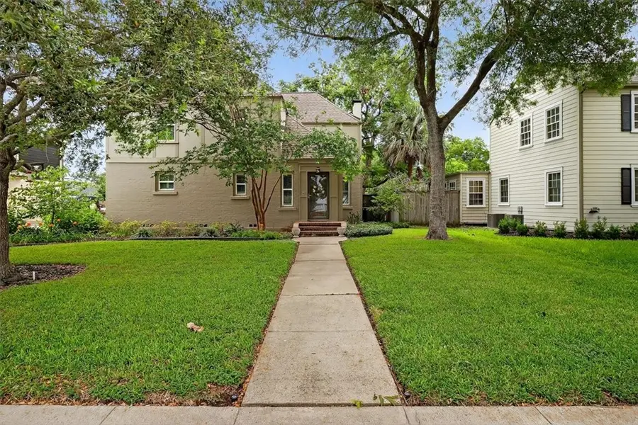 521 Del Mar Boulevard, Corpus Christi, TX 78404 - Image #2