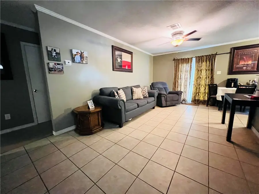 2029 S 2nd Street, Kingsville, TX 78363 - Image #3