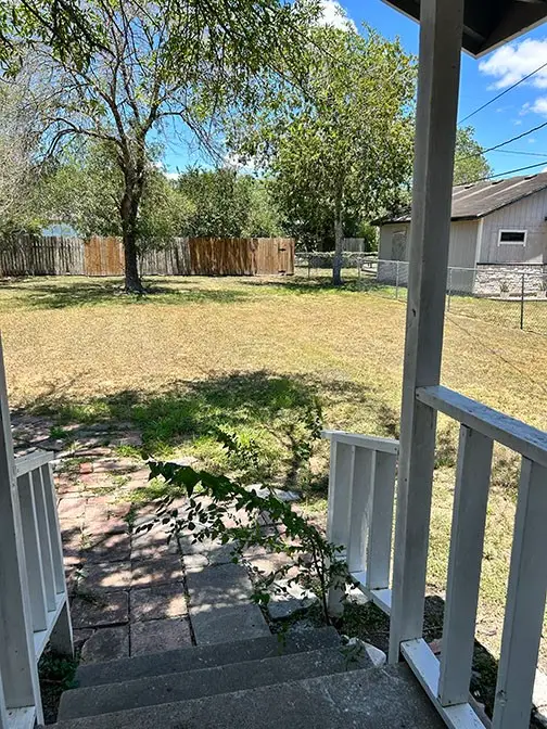1118 E Huisache Avenue, Kingsville, TX 78363 - Image #3