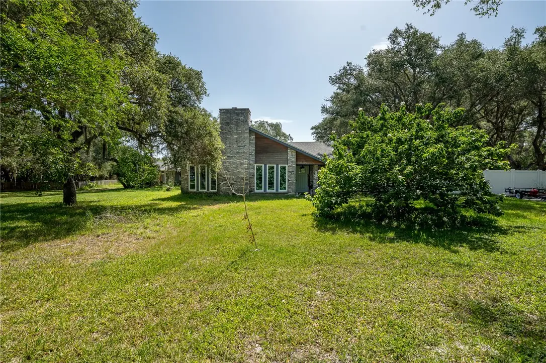 2286 Cr 1942, Aransas Pass, TX 78336 - Image #1