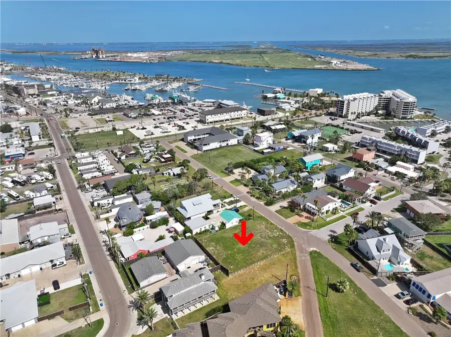 420 Tarrant Avenue, Port Aransas, TX 78373 - Image #3