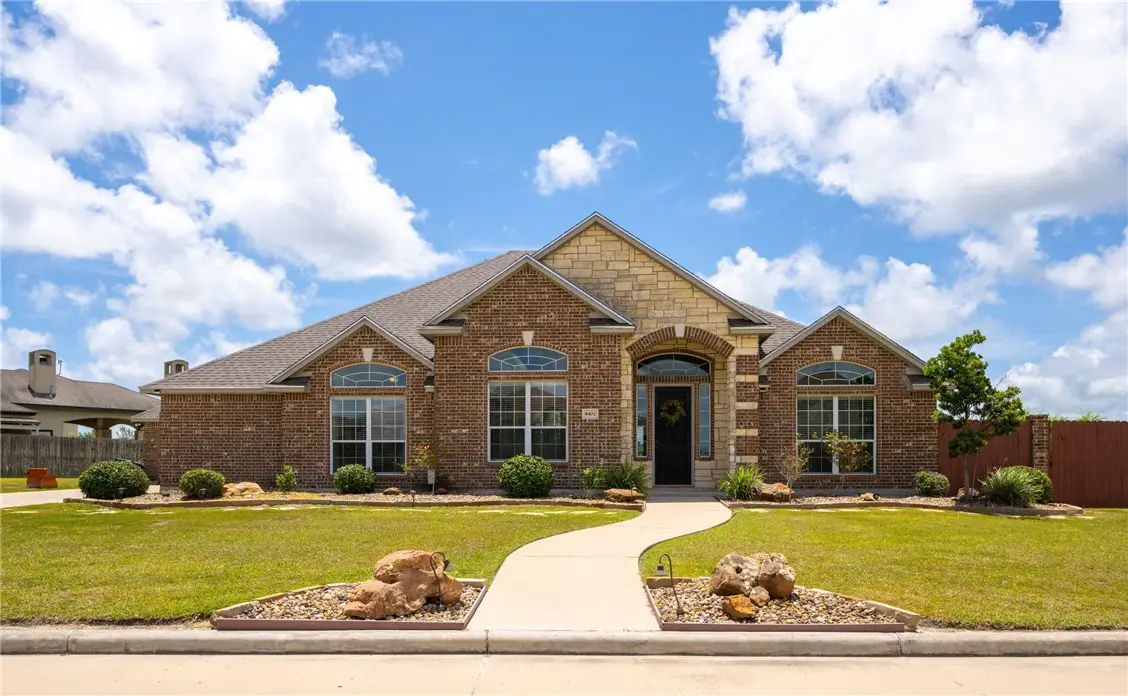 8402 Lago Vista Drive, Corpus Christi, TX 78414 - Image #1