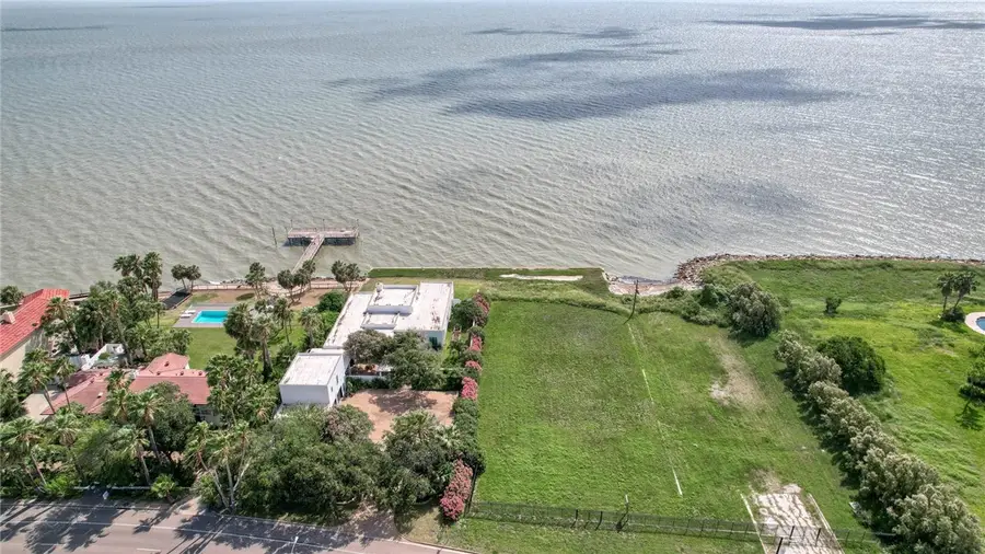 3278 Ocean Drive, Corpus Christi, TX 78404 - Image #2