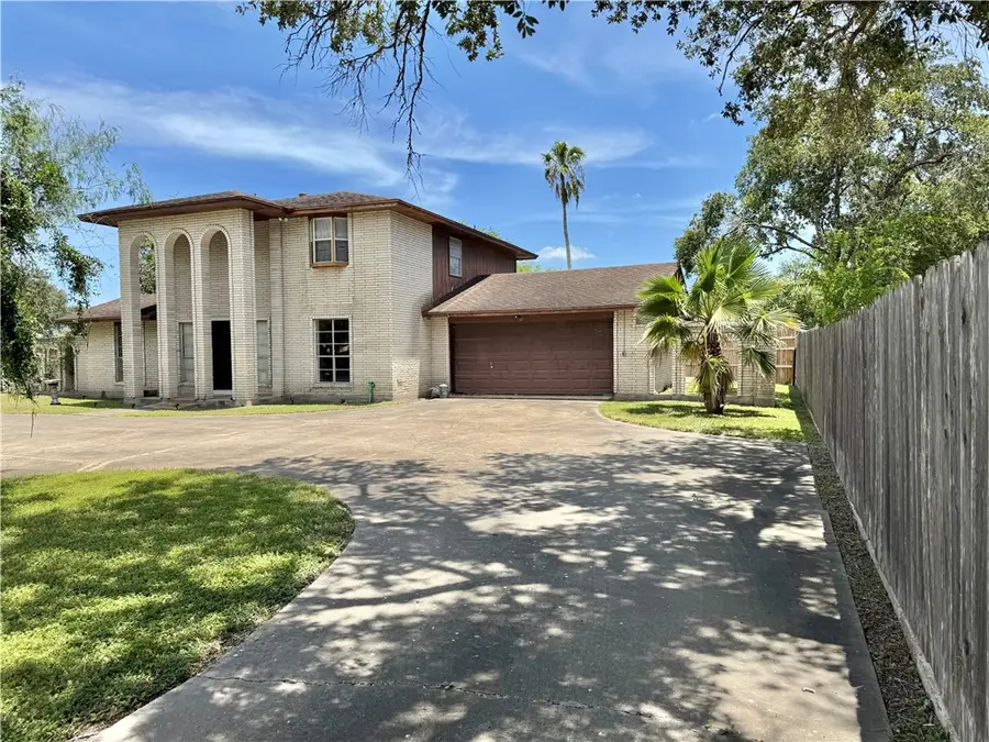 503 E Ailsie Avenue, Kingsville, TX 78363 - Image #2