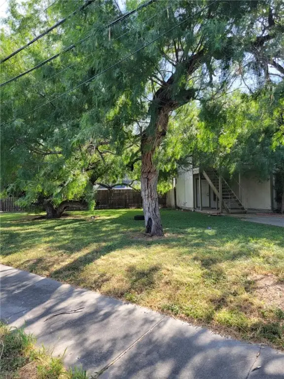 4250 Calallen Drive, Corpus Christi, TX 78410