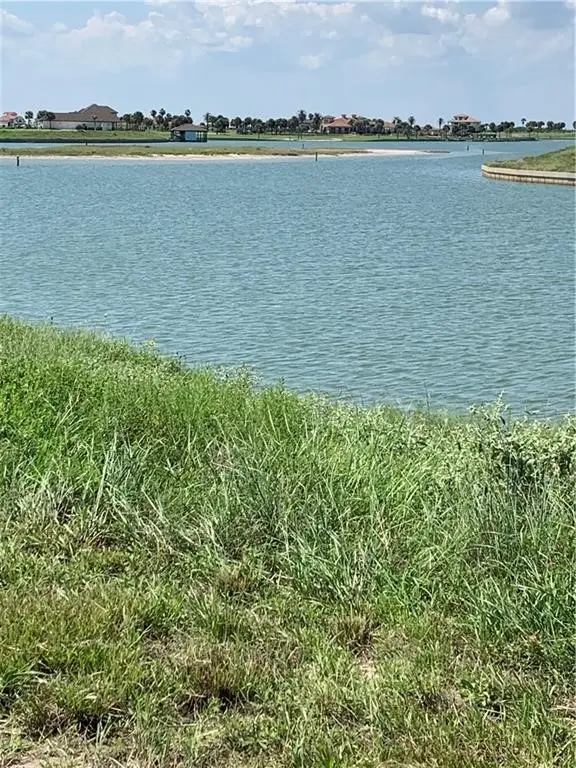 162 Chateau Way, Port Oconnor, TX 77982 - Image #3