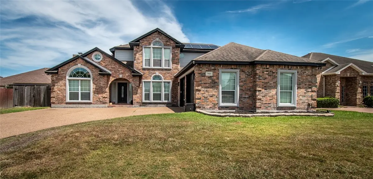 7461 Lake Micala Drive, Corpus Christi, TX 78413 - Image #1