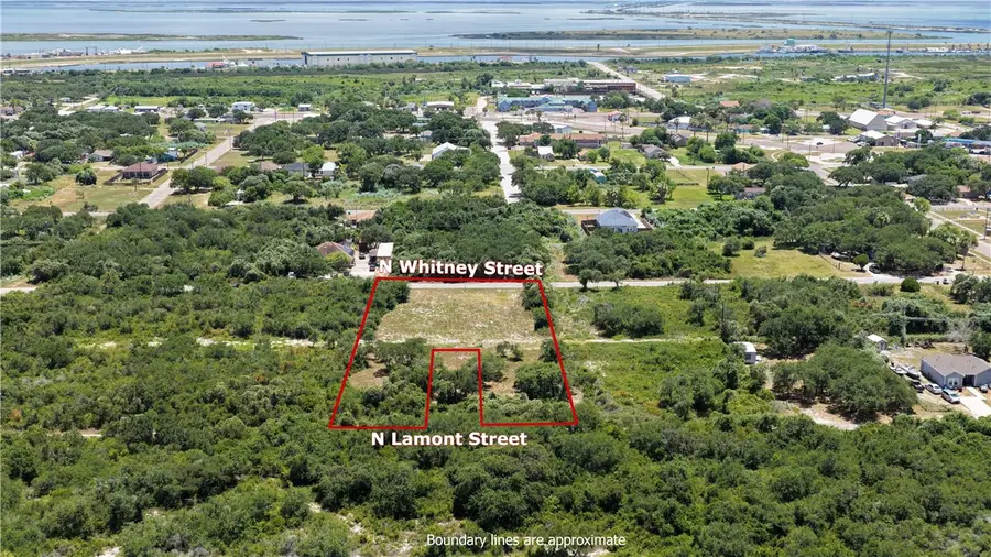 624 N Whitney St, Aransas Pass, TX 78336 - Image #2