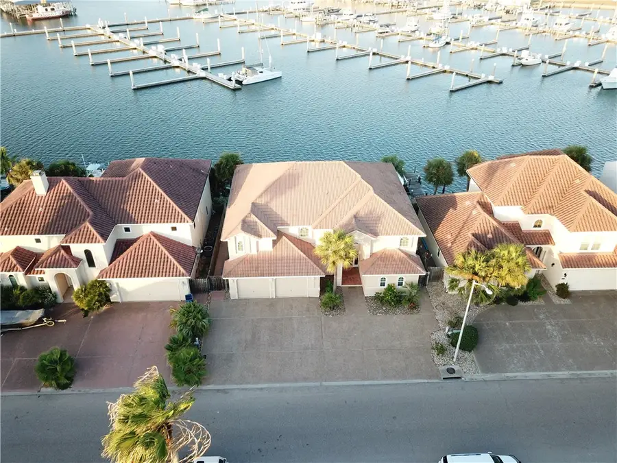 434 Marina Drive, Port Aransas, TX 78373 - Image #2