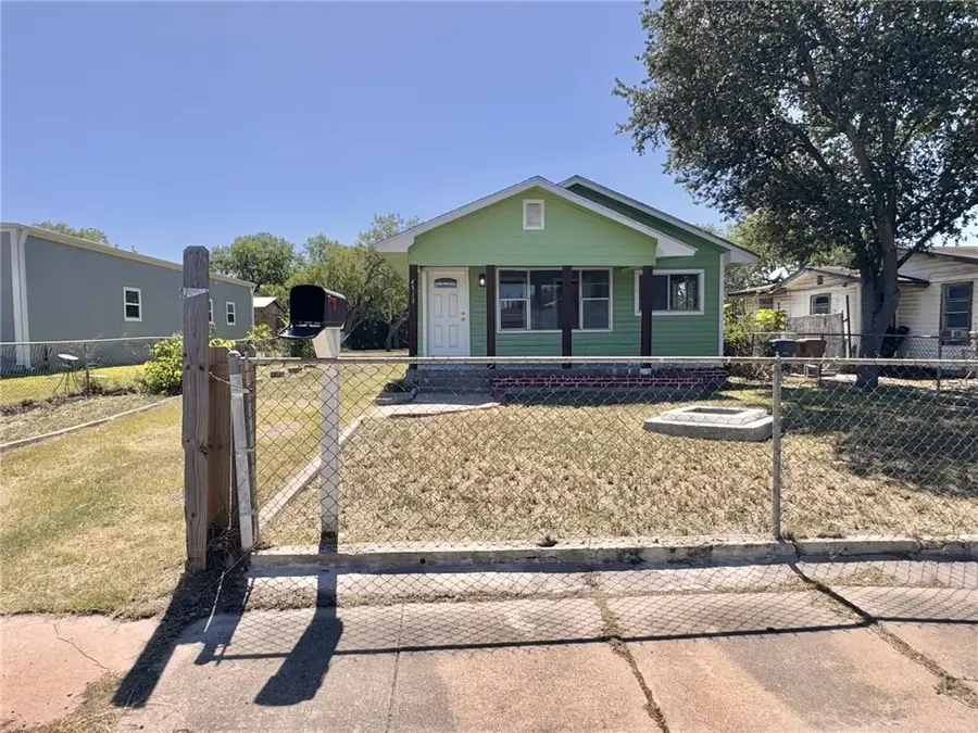 4313 Molina Drive, Corpus Christi, TX 78416 - Image #3