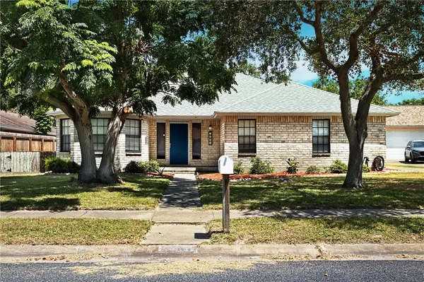 3118 Coral Reef Drive, Corpus Christi, TX 78418