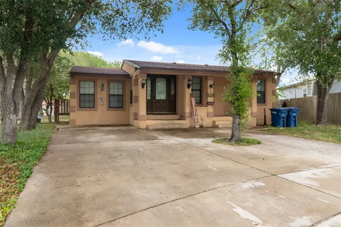 4714 Larcade Drive, Corpus Christi, TX 78415 - Image #1
