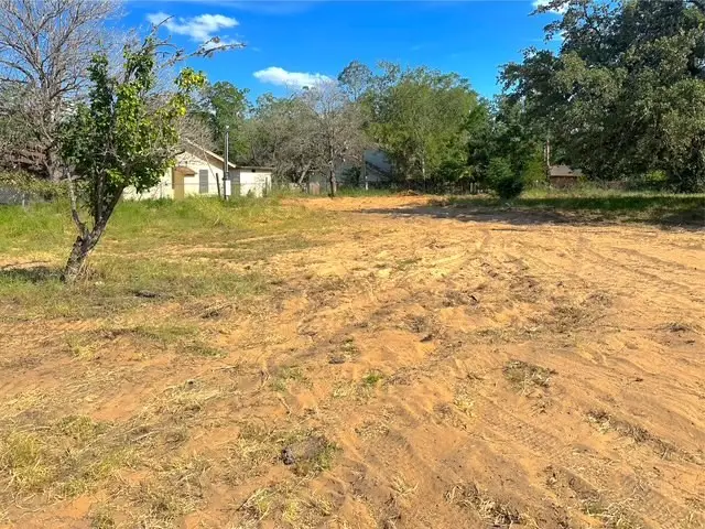 1207 Florida, Pleasanton, TX 78064 - Image #3