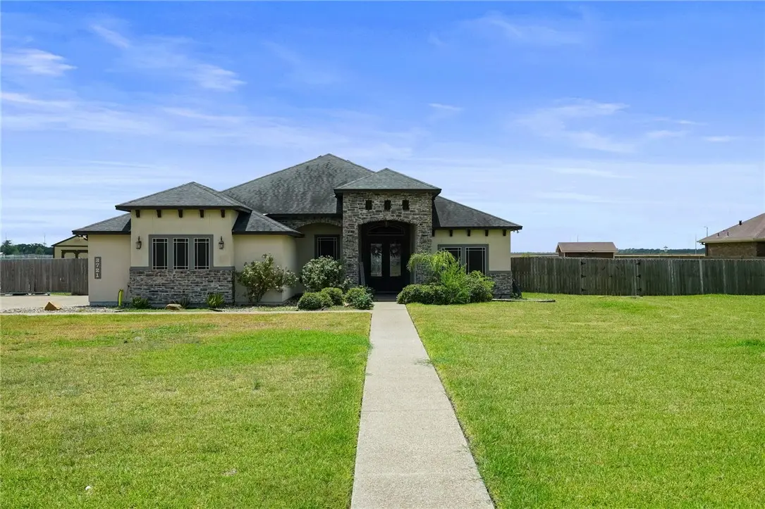 3721 Amanda, Robstown, TX 78380 - #1