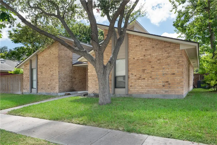 7237 Sugar Ridge, Corpus Christi, TX 78413 - Image #2