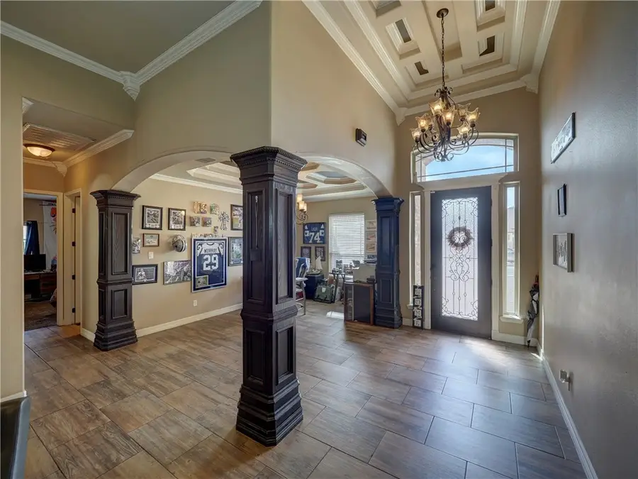 2317 Louisville Drive, Corpus Christi, TX 78418 - Image #3