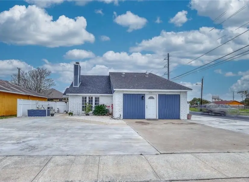 2301 Vialoux Drive, Corpus Christi, TX 78418 - Image #1