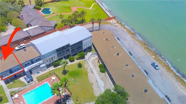 3402 Ocean Drive, Corpus Christi, TX 78411