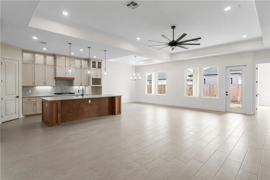 4022 Talbot Drive, Corpus Christi, TX 78414 - Image #3