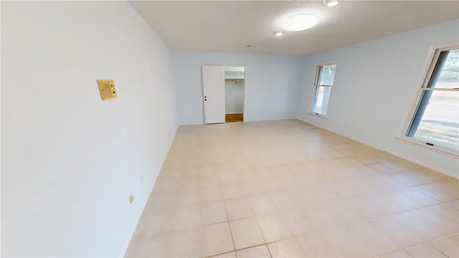 4518 Congressional Drive, Corpus Christi, TX 78413 - Image #3