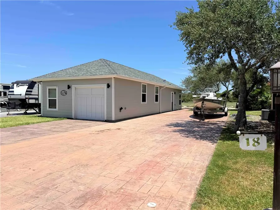 18 Augusta Circle, Aransas Pass, TX 78336 - Image #2