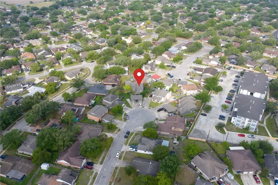 11621 Agua Dulce Creek Drive, Corpus Christi, TX 78410 - Image #2