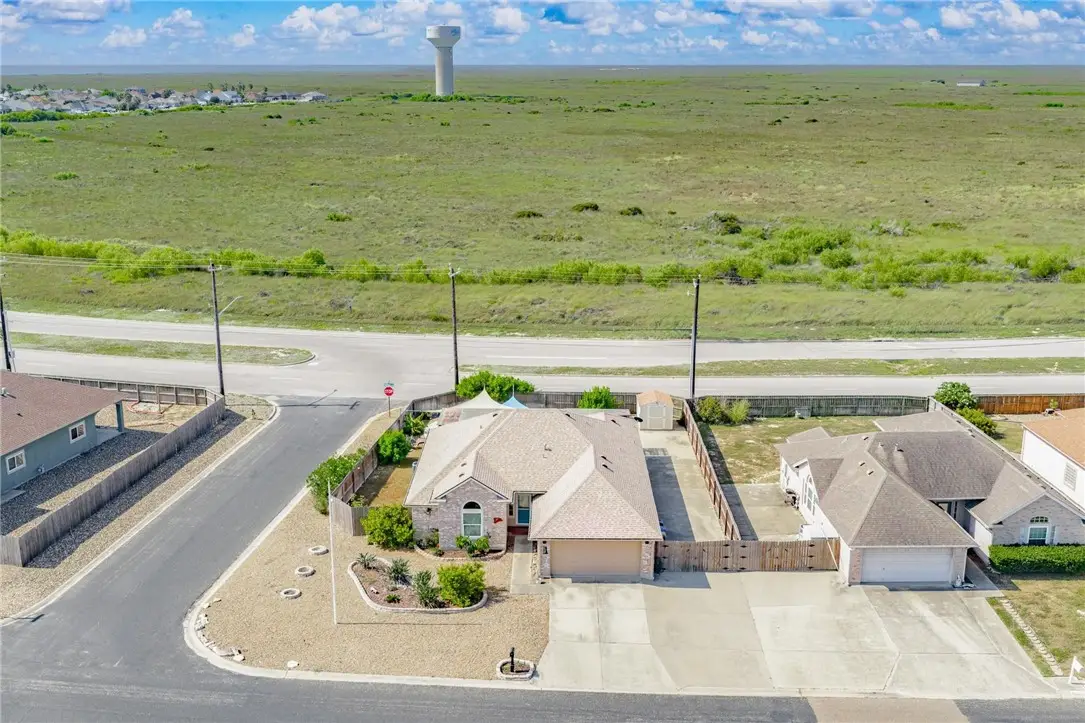 14005 Coquina Bay Avenue, Corpus Christi, TX 78418 - Image #1