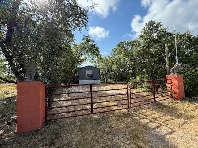 1212 Fort Worth Street, Rockport, TX 78382 - Image #2
