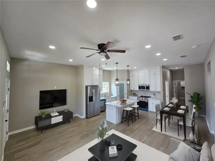 507 W Ragland Avenue, Kingsville, TX 78363 - Image #2