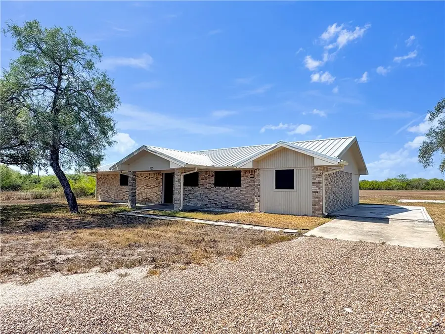 130 County Road 3211, Orange Grove, TX 78372 - Image #2