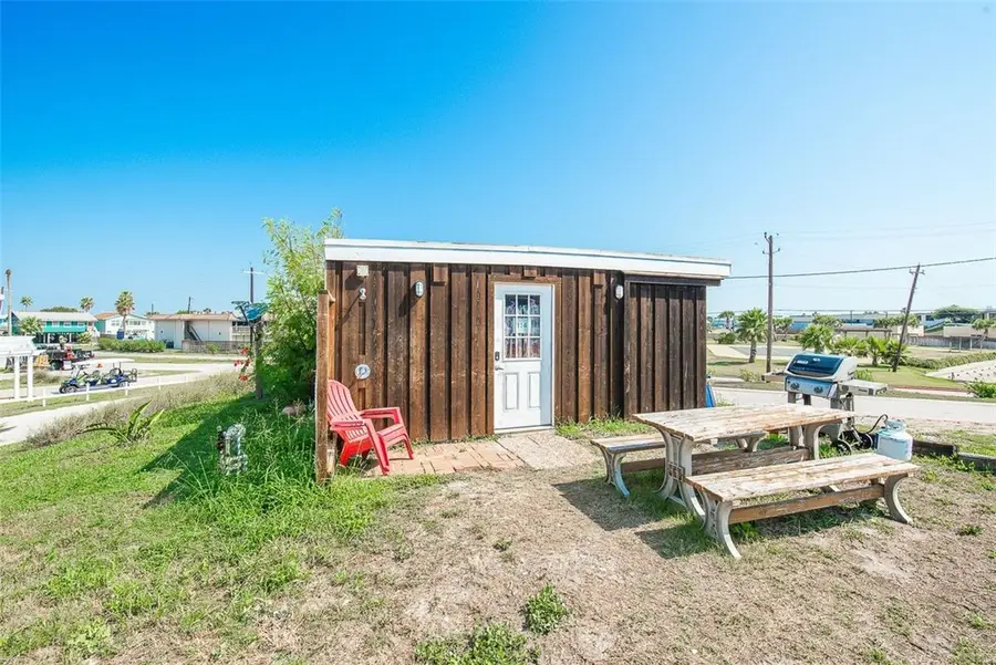 630 Banyan Beach Drive, Port Aransas, TX 78373 - Image #2